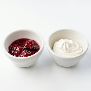 1 Side Strawberries & Whipped Cream